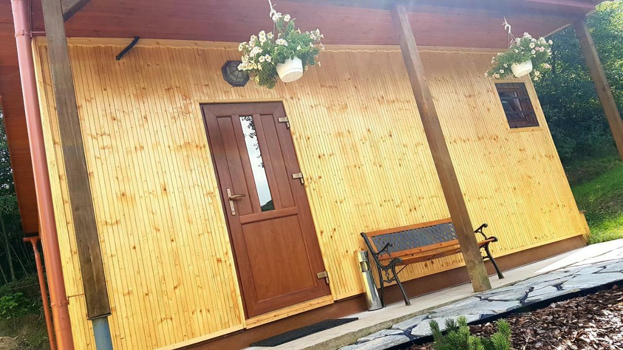 Chatka Na Hranici Circ Екстериор снимка